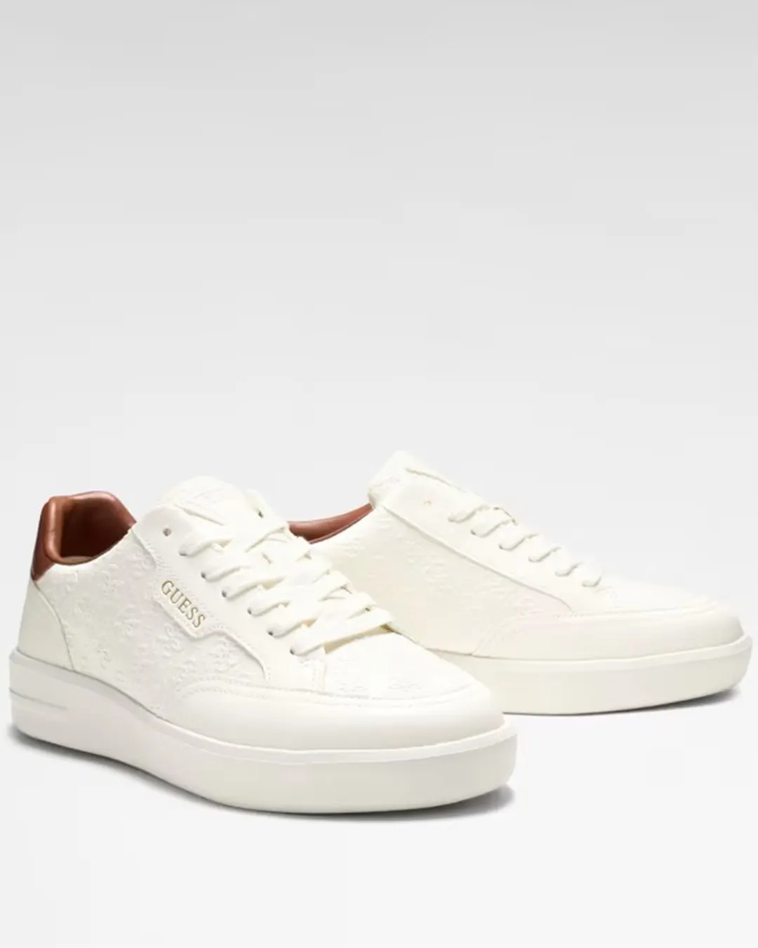 Guess Basket FMJYU2FAP12-WHITE